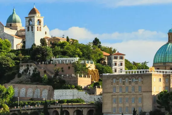 Ancône: vue sur une partie de la ville