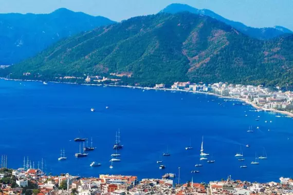 Marmaris : vue aérienne de la ville